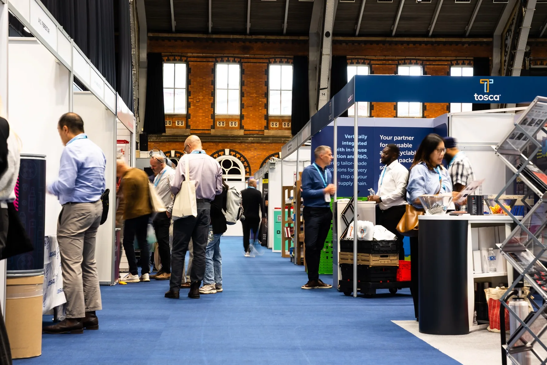 Visitors meeting at UKPackaging Expo